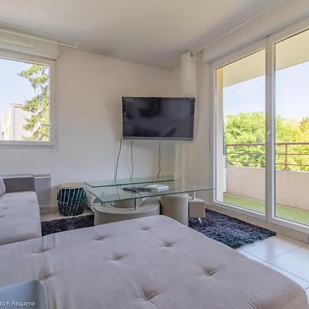 Zenbnb - Le Merlin - Near Switzerland - Private Parking *
