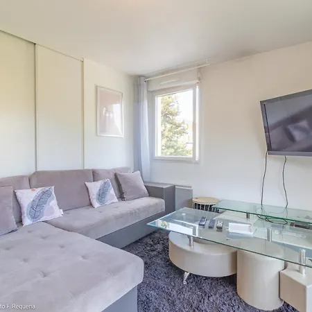 Zenbnb - Le Merlin - Near Switzerland - Private Parking * 가이야르