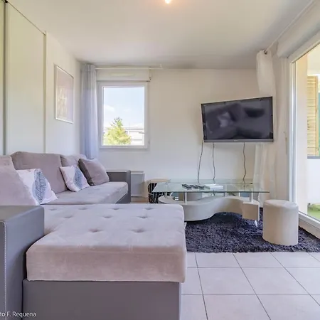Zenbnb - Le Merlin - Near Switzerland - Private Parking * 가이야르